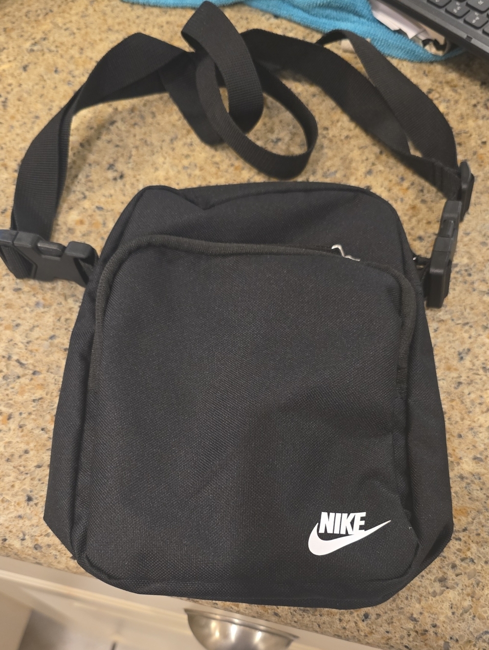 Nike Black Small Crossbody Belt Bag